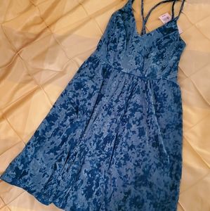 NWT! Above-the-knee dress